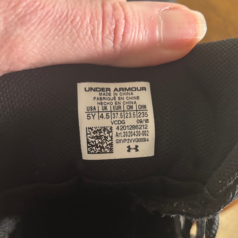 Under Armour Black and White Kids Sneakers - Picture 2 of 5